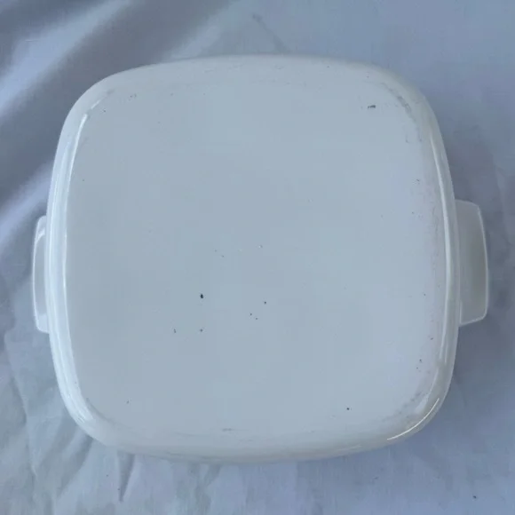 Vintage CorningWare Shadow Iris 1.5-Liter Casserole Dish with Lid A- 1 1/2-B - Picture 8 of 14
